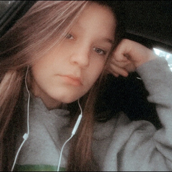 nikkiesawyer796